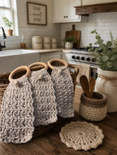 06/06/2026 10 am Intro Crochet Class Towel Holder