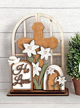 03/11/2026 6 pm Interchangeable Window