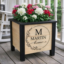 06/17/2026 6 pm Cedar Planter Box