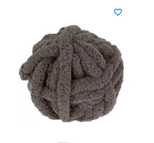 05/17/2025 10 am Chunky Blanket