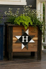 06/17/2026 6 pm Cedar Planter Box