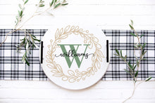 PERSONALIZED ROUND TRAYS